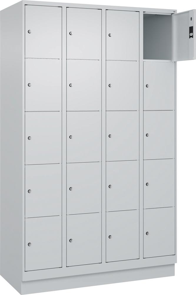 Fächerschrank CLASSIC B1200xT500xH1950 mm RAL 7035/7035, 4x5 Fächermit 100 mm hohem Sockel