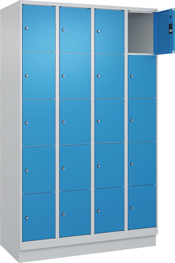 Fächerschrank CLASSIC B1200xT500xH1950 mm RAL 7035/5012, 4x5 Fächermit 100 mm hohem Sockel